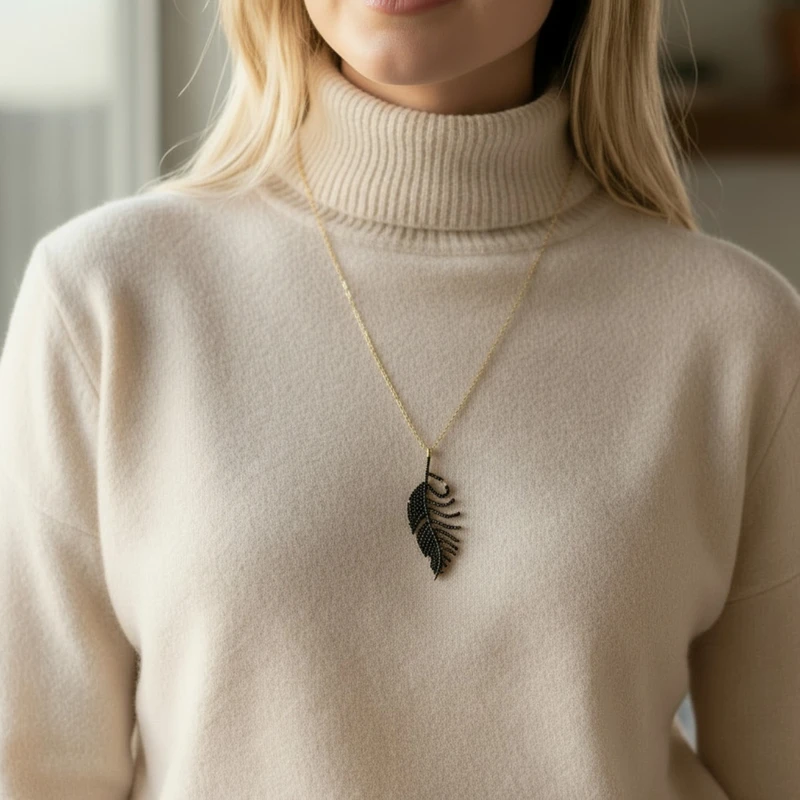 Big Leaf Silver Necklace Image 2