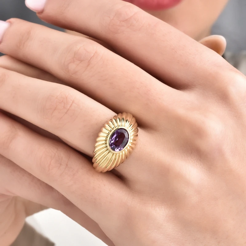 Oval Amethyst Scalloped Dome Ring