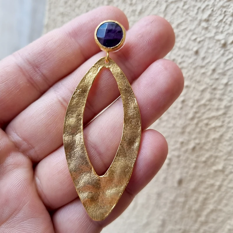 Onyx Hammered Dangle Earring Image 2