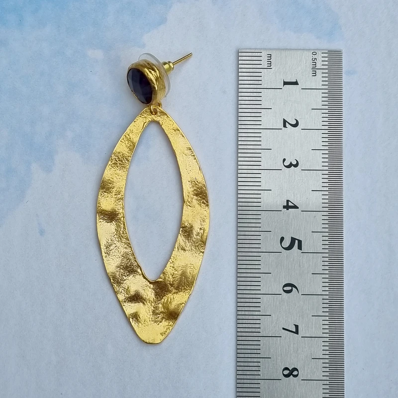 Onyx Hammered Dangle Earring